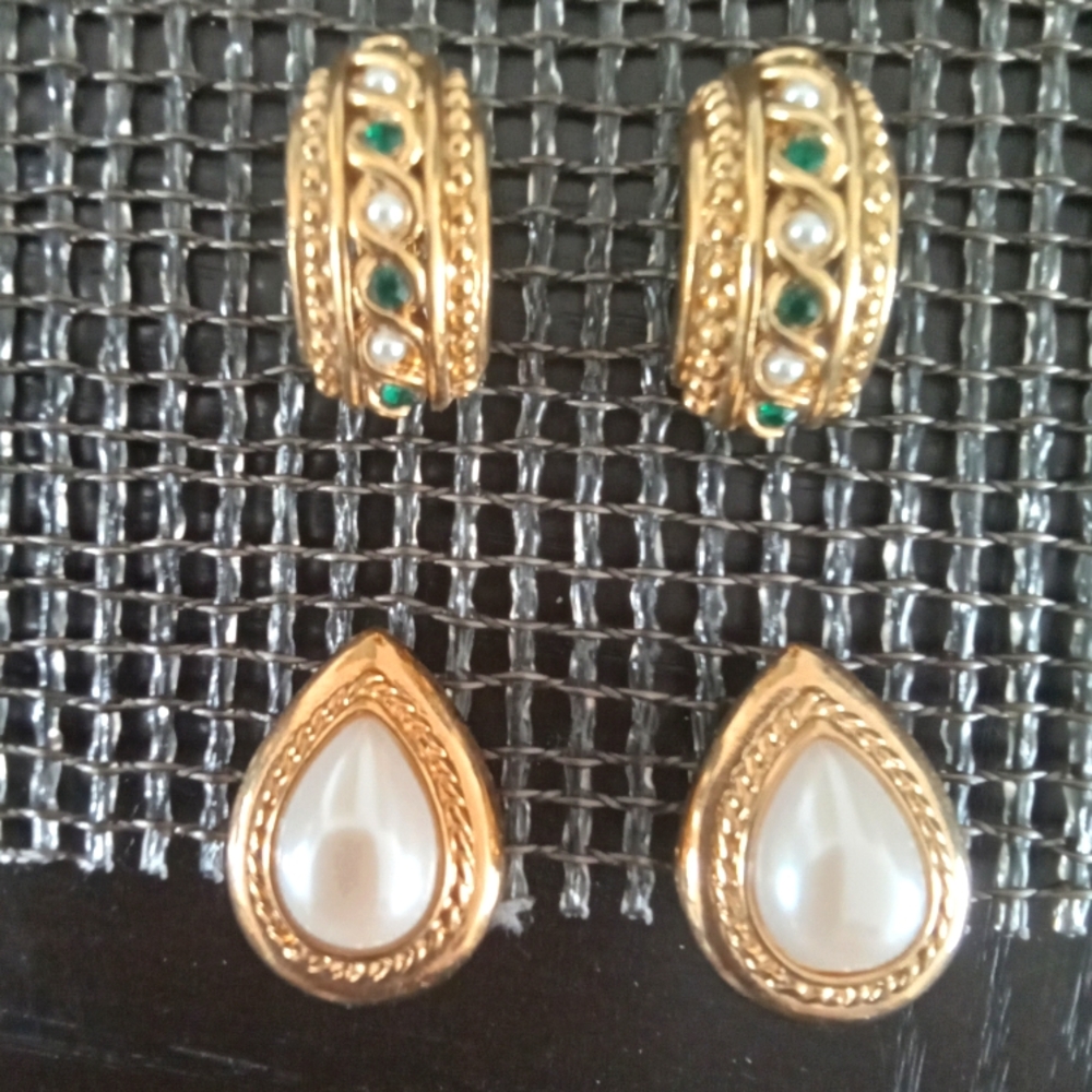 Shiny Gold-tone Pearl Clip Earrings Bundle